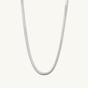 Mejuri Bold Herringbone Chain Necklace